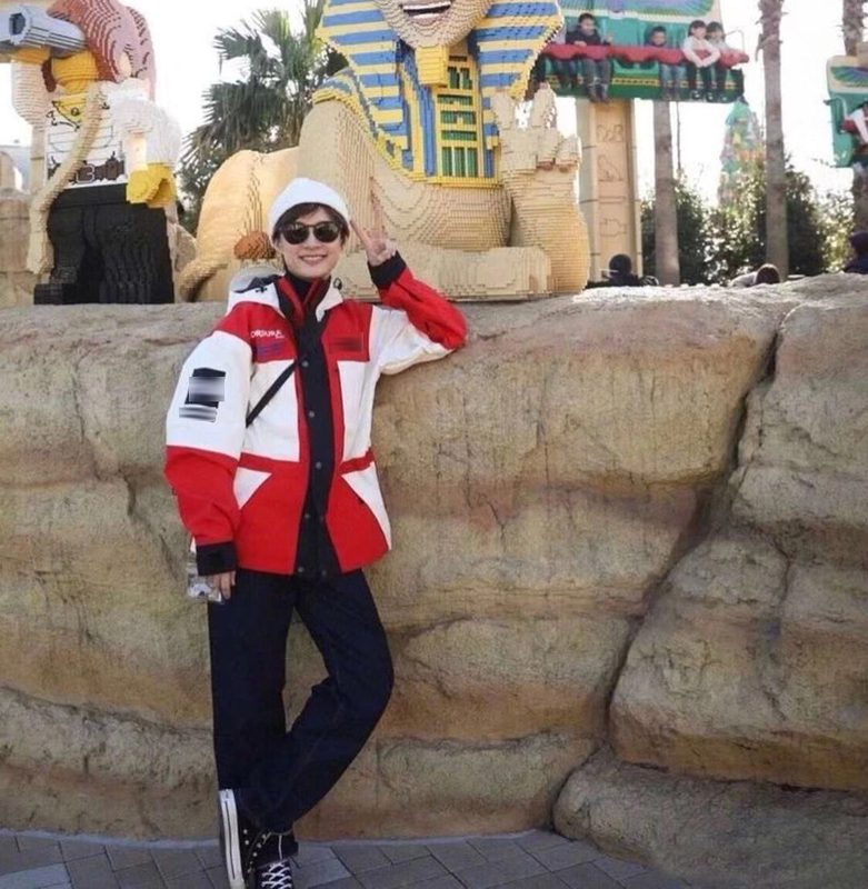 18Fw Color-Blocked Jacket Co-Branded Ski Jacket for Men and Women, Same Style as Celebrity Sun Li, Outdoor Waterproof Mountaineering Jacket