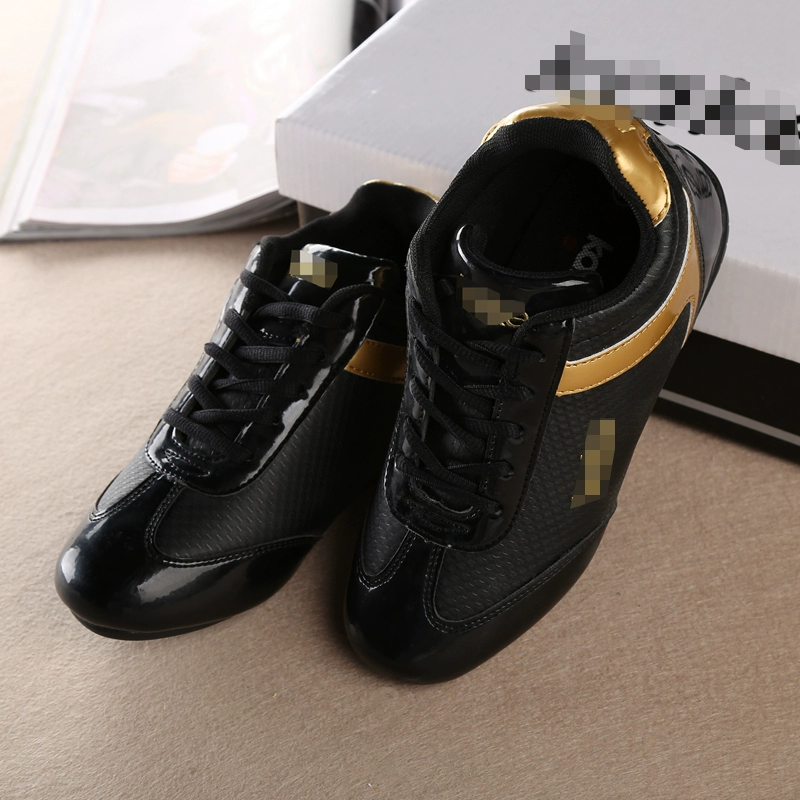 Thoải mái và thoáng khí nữ giày thể thao Hàn Quốc thấp để giúp tăng giày thường với đôi giày chạy giày WB23 giày mule