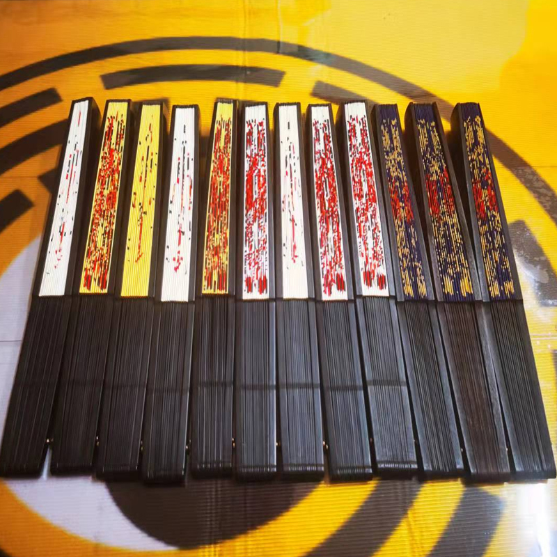 Zhengyi Lu Sanxuan hand-painted pure hand-painted fan folding fan home display to go out and carry good luck fan