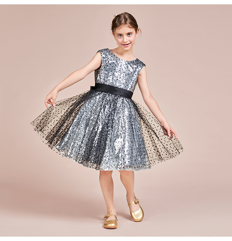 Cô gái hoa cô gái ăn mặc cô gái bạc sequin công chúa đầm nhỏ chủ trang phục piano trình diễn váy váy set vest 3 món cực chất cho bé trai