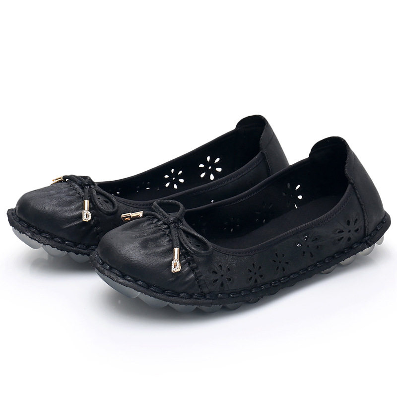 Old Beijing Cloth Shoes Women Shoes Summer Hollowed-out Jelly Shoes Flat Bottom Ultra Soft Shoe Bean Bean Shoes Mom Shoes Shallow Mouth Round Head