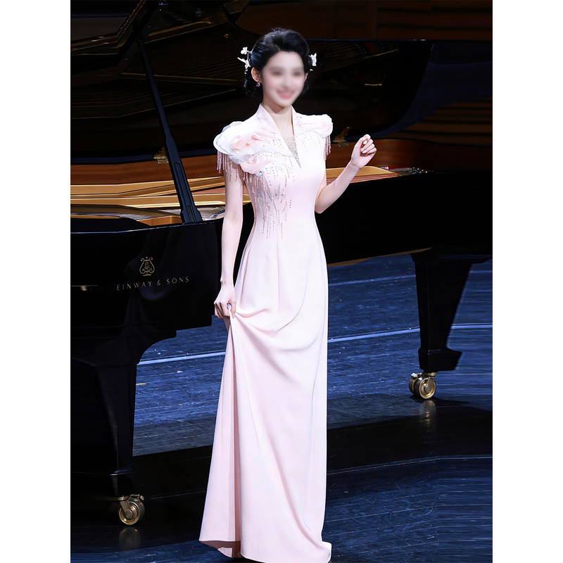 Pink Host Evening Dress for Women, High-End and Elegant, Suitable for Guzheng, Piano, Ethnic Vocal Solo Performances, and Summer Performance Wear