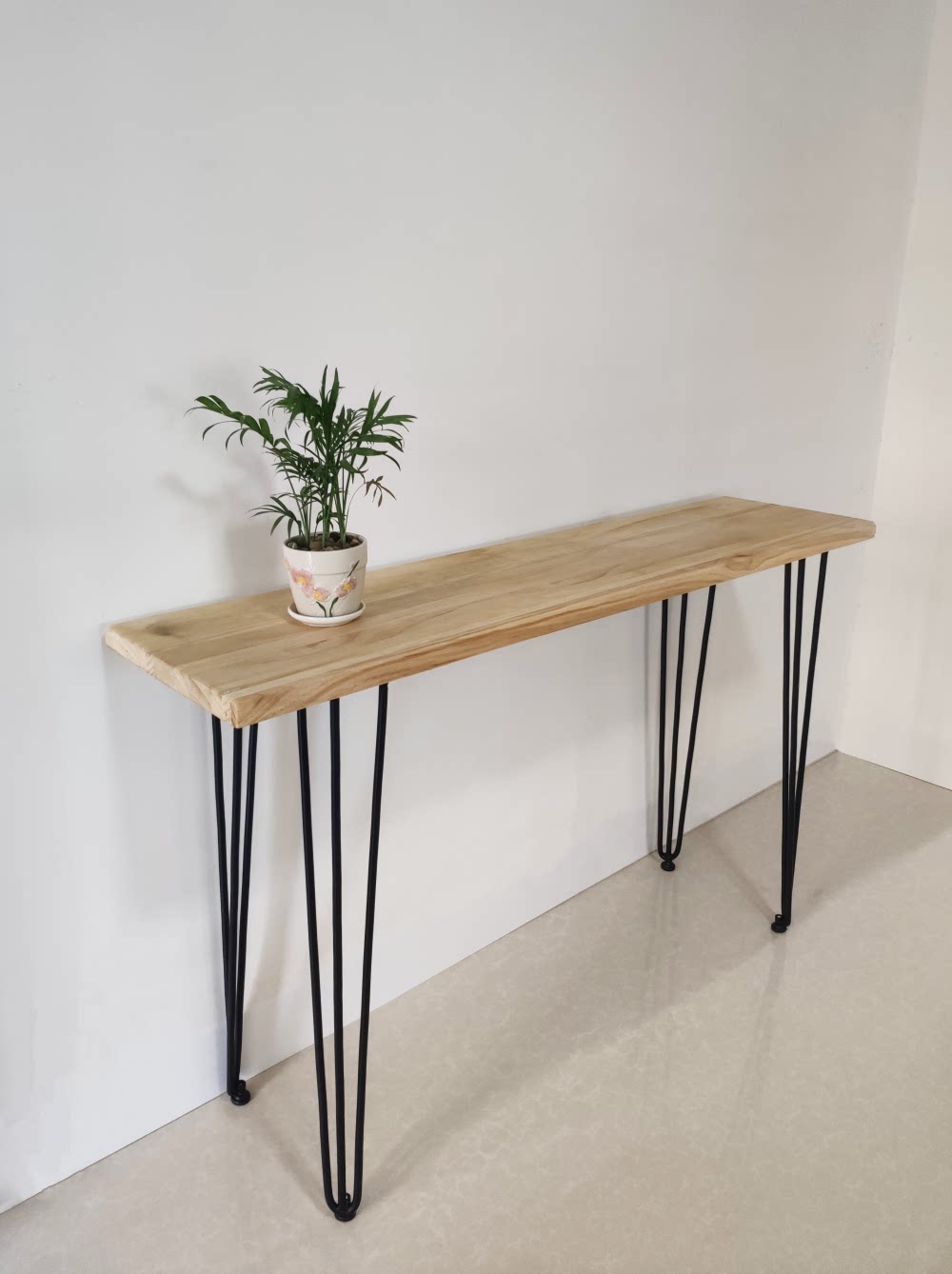 Nordic style solid wood entrance table Wall narrow table End view table Simple log long table Light luxury entrance table shelf