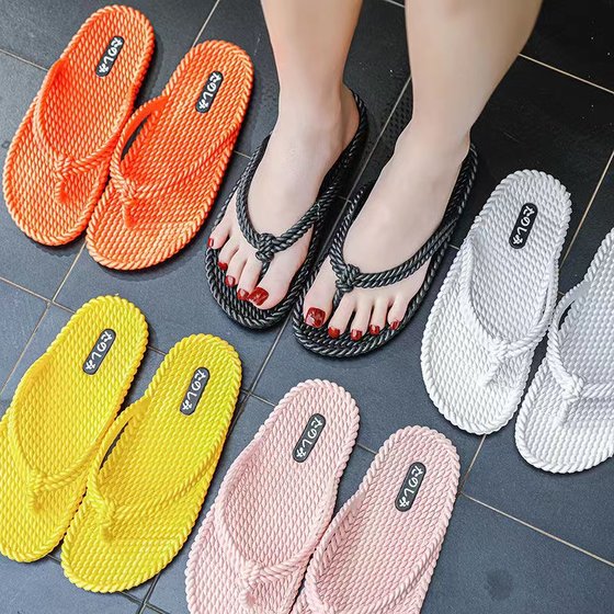 Summer new flat-heel flip-flops solid color plastic simple cool flip-flops straw woven flat Korean beach slippers trendy