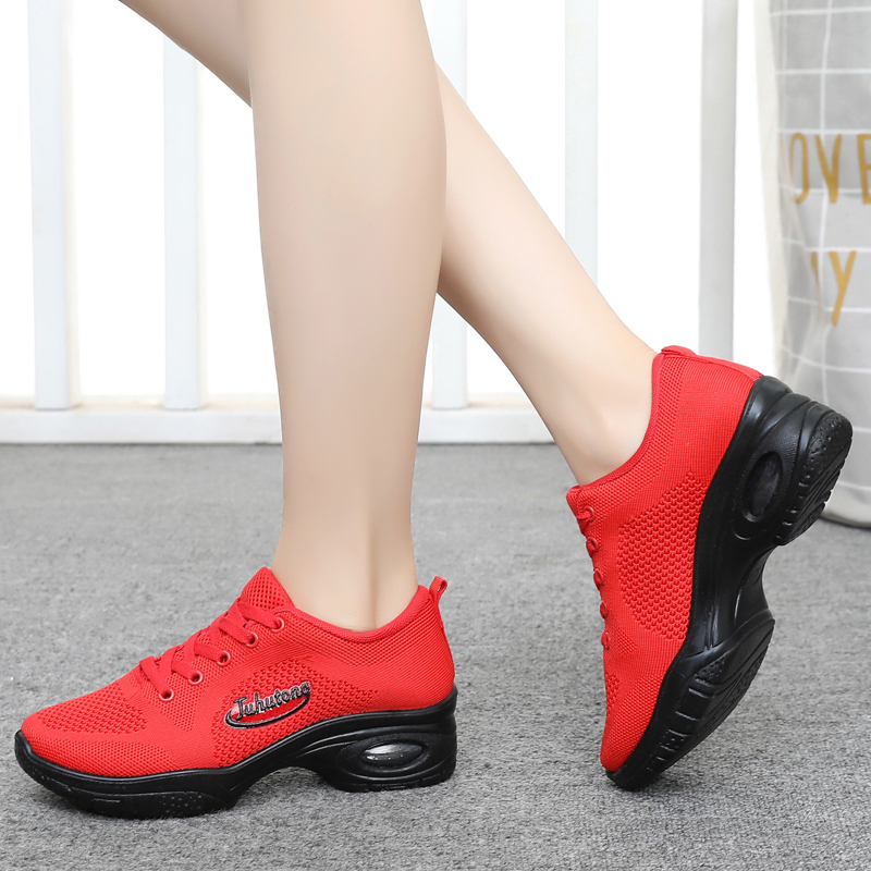 Mùa thu hoa cúc hẻm vuông nhảy múa với bề mặt lưới mềm mại thể dục dưới đáy giày thể dục khiêu vũ giày thủy thủ nhảy jazz - Khiêu vũ / Thể dục nhịp điệu / Thể dục dụng cụ giày khiêu vũ ngoại nhập