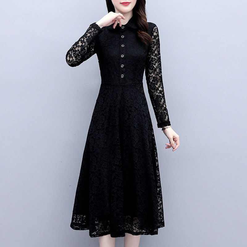 2026 Early Autumn New Plus-Size Women's Lace Long-Sleeve Dress, Stylish and Age-Reducing, Slim-Fitting Mid-Length Dress
