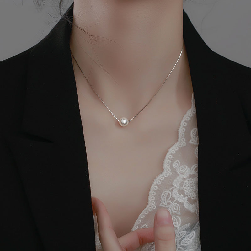 Korean single pearl pendant necklace female summer design sense fashion model 2021 new light luxury niche clavicle chain