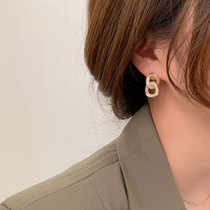 Korean earrings niche design sense temperament female sterling silver advanced sense French circle earrings exquisite earrings light luxury tide