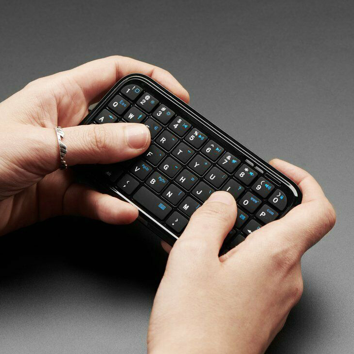 Wireless Bluetooth Keyboard Mini Rechargeable Silent Suitable for Apple Mobile Phones iPhone Tablets iPad Android Computers