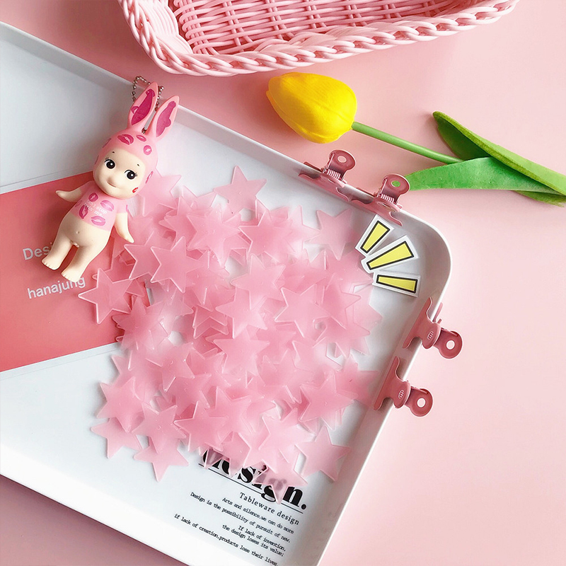 Girl 3D fluorescent wall with small novel star bright room dormitory wall wall ceiling kindergarten decoration