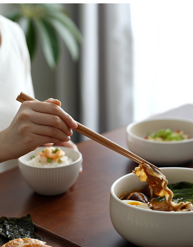 Góc lười kiểu đũa gỗ sồi Nhật Bản không sơn sáp không có gỗ tự nhiên bằng gỗ rắn bộ đồ ăn bằng gỗ đũa 66063 dĩa nhỏ