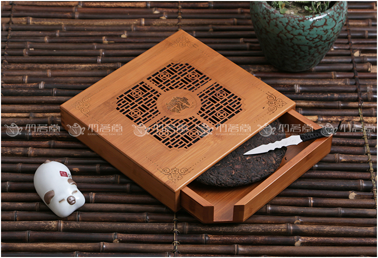 Hộp trà trà tre Puer Hộp trà bằng gỗ rắn Khay trà Kung Fu Phụ kiện trà Trà bằng không với khay trà trà dao - Trà sứ bộ ấm pha trà hoa cúc