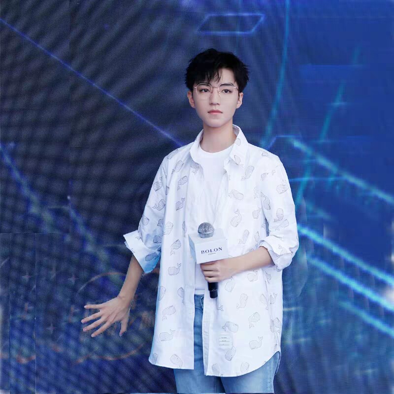 Silver Children's Day Thom Browne Wang Junkai Tongan TB Ocean Series Whale Pattern Shirts and Men