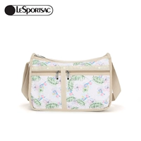 Розовый цветок и плавающая трава