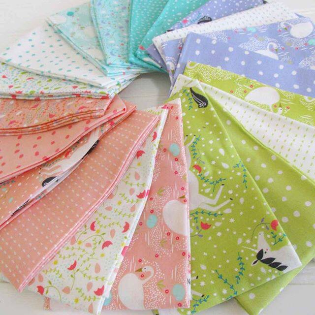 Montaigne Pizza ‥ Imported Moda Pieces of Pure Cotton Printing Fabric Enchanted Monochrome Optional