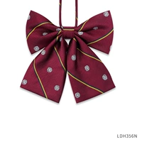 Бордовый, тонкий