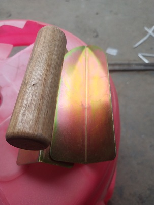 Wooden handle big Yang angle