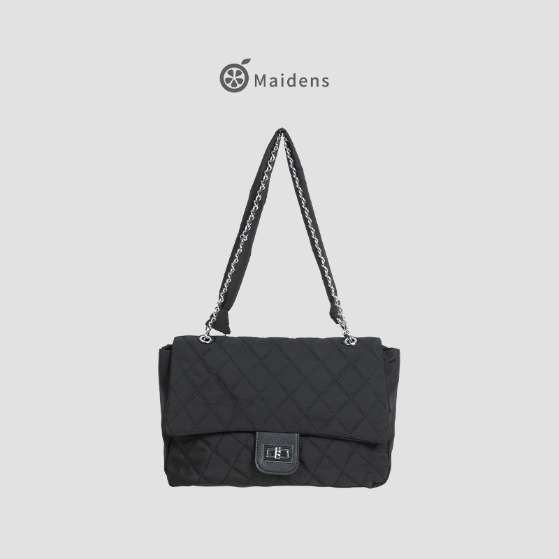 Orange Girl Lingge Large Bag 2022 New Large-capacity Small Fragrance Underarm Bag Oxford Cloth Single Shoulder Messenger Women's Bag