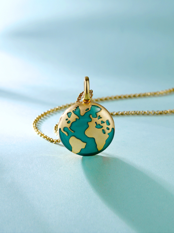 [My Whole World] Original S925 Sterling Silver Gold-Plated Light Luxury World Map Photo Necklace Photo Box Pendant
