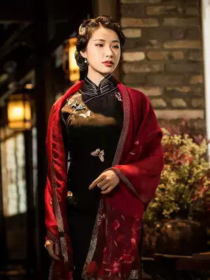Xi Yue silk wool shawl Bib embroidery wild Chinese style big scarf Retro cheongsam shawl