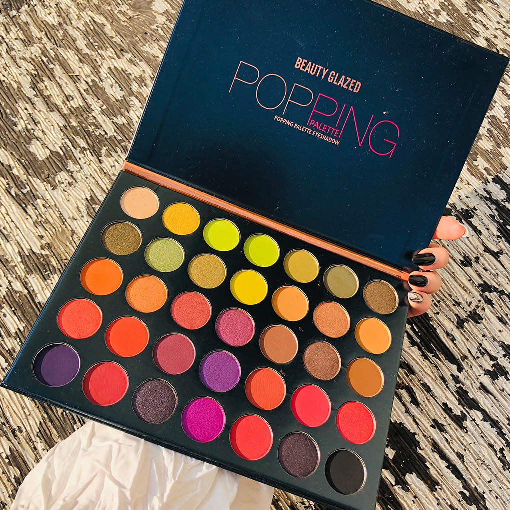 Europeans and American niche 35 colored eye disk smoked green cos stage makeup artist pearl matte makeup disk