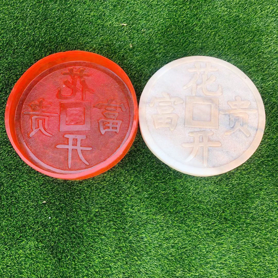 Outdoor garden lawn paving stone stepping stone stepping stone footsteps stone footsteps stone footsteps stone molds-flowers open rich and expensive