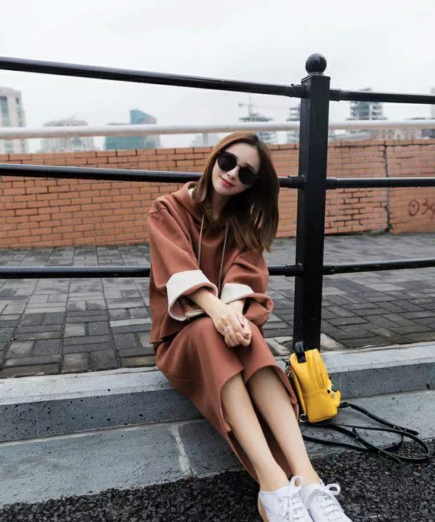 Fat MM mùa thu đông mới thời trang Hàn Quốc kích thước lớn rộng dày dày giản dị phù hợp với sinh viên váy hai dây nữ áo sweater nữ