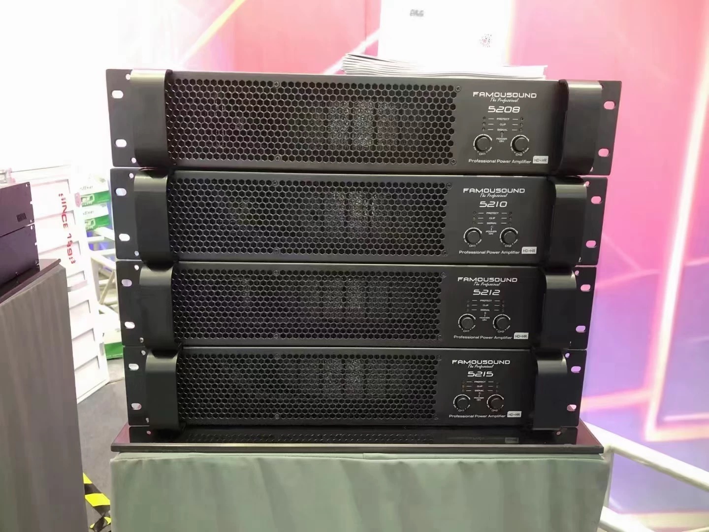 Second-hand original authentic FAMOUSOUND/famous power amplifier 5215 professional KTV stage conference performance amplifier