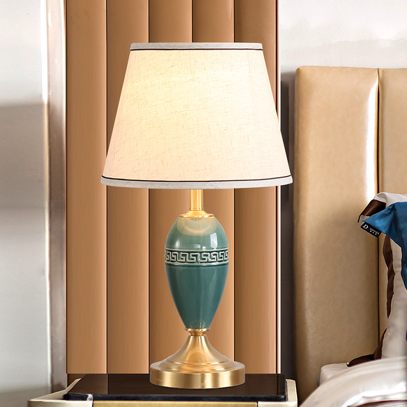 Full copper ceramic table light LED Bedroom bed head lamp New Chinese style modern minimalist ice Rift living room Book room lamp