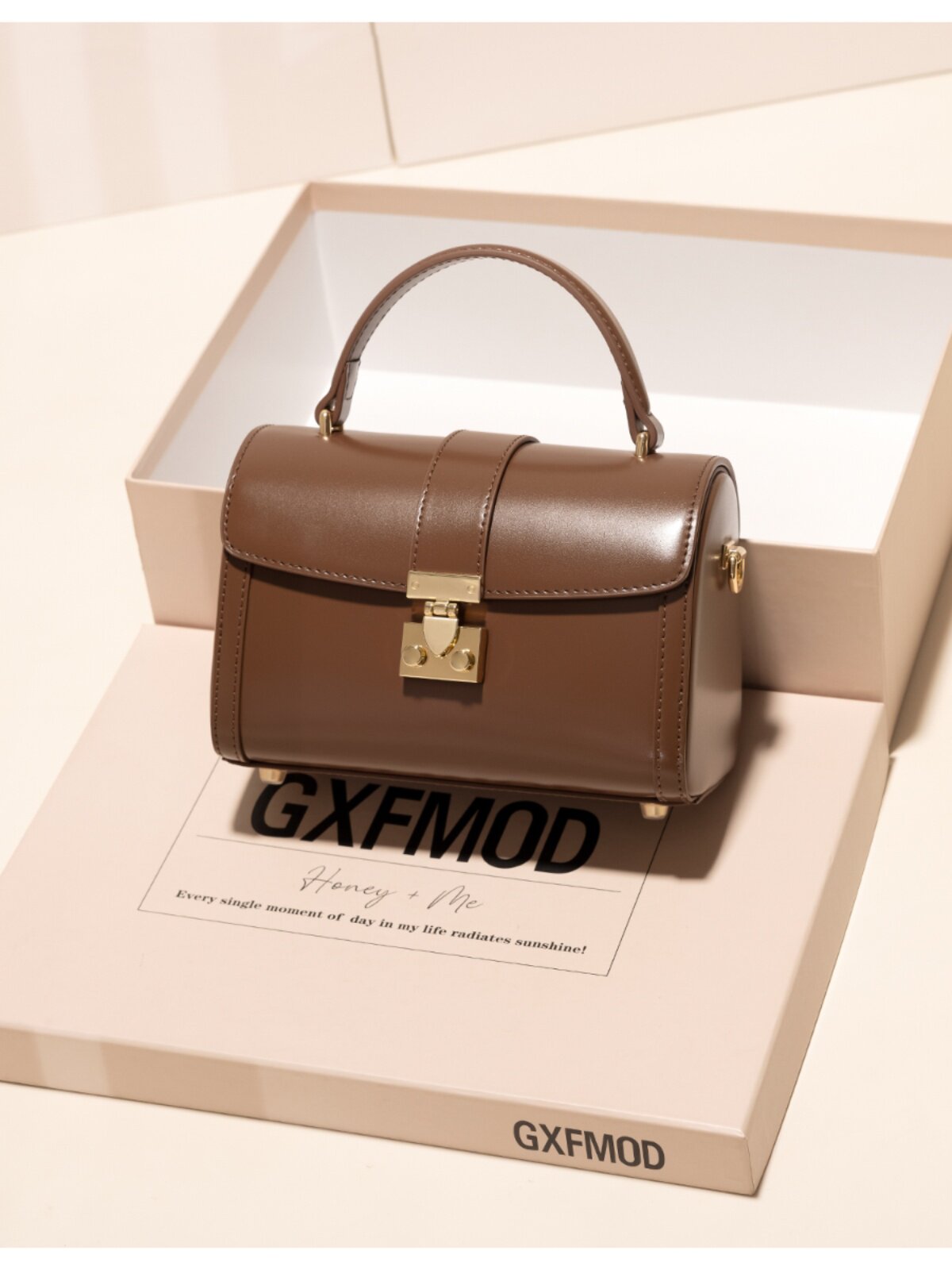 Gxfmod New Exquisite Cowhide Handbag Women's Fashion Small Square Bag 2026 Versatile ins Shoulder Crossbody Bag