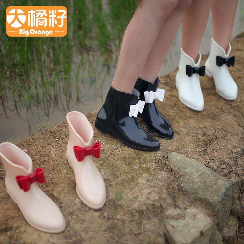 Simple women's rain boots, rain boots, water shoes, overshoes, winter fashion, mid-tube waterproof, non-slip, winter thickening and warmth