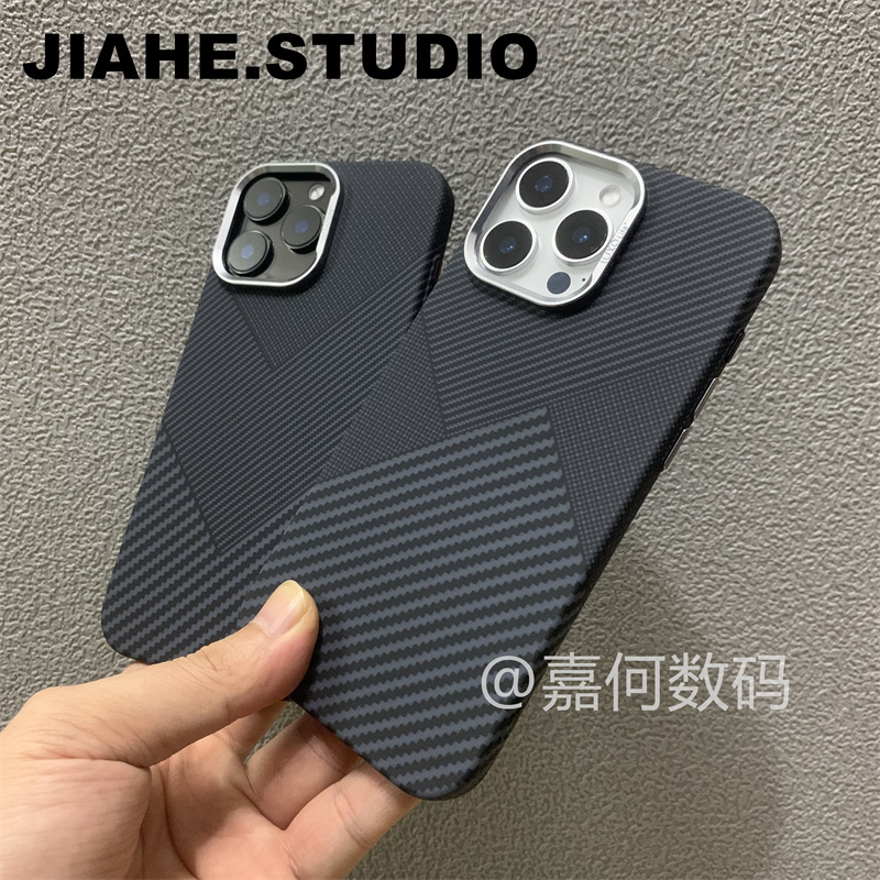 Geometric Triangle Carbon Fiber Texture Pc Material Suitable for iPhone 16 Pro Max Phone Case, Magnetic Apple 15 Pro Max Hard Case, 14 Pro Max Embossed 13 Pro Max Protective Case, Light Luxury