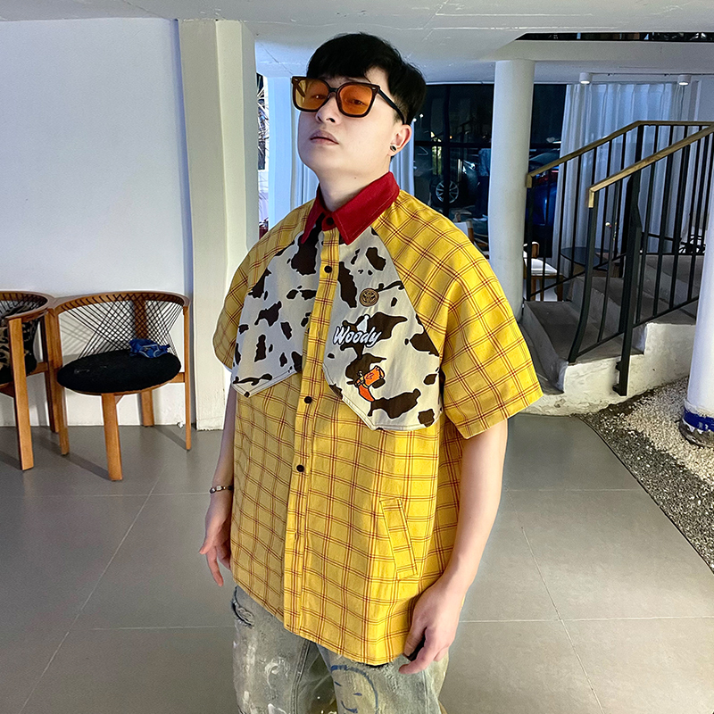 Fun Cartoon Woody Cosplay Plaid Shirt for Men and Women, Summer Loose-Fitting Couple's Versatile Short-Sleeved Shirt Jacket, Trendy
