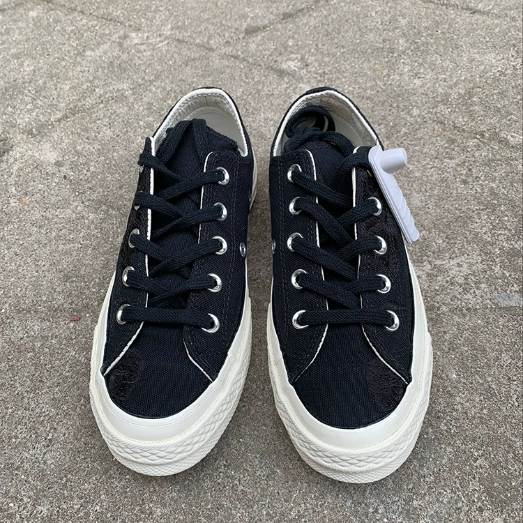 Converse Converse 1970S Samsung thêu hoa hồng đen tiêu chuẩn nam và nữ với cùng một đoạn giày vải thấp 158608C giày thể thao nữ