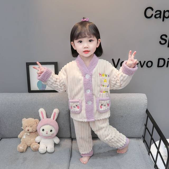 Children's new style autumn and winter clothing for girls and infants split flannel pajamas for baby girls coral velvet thickened home clothes