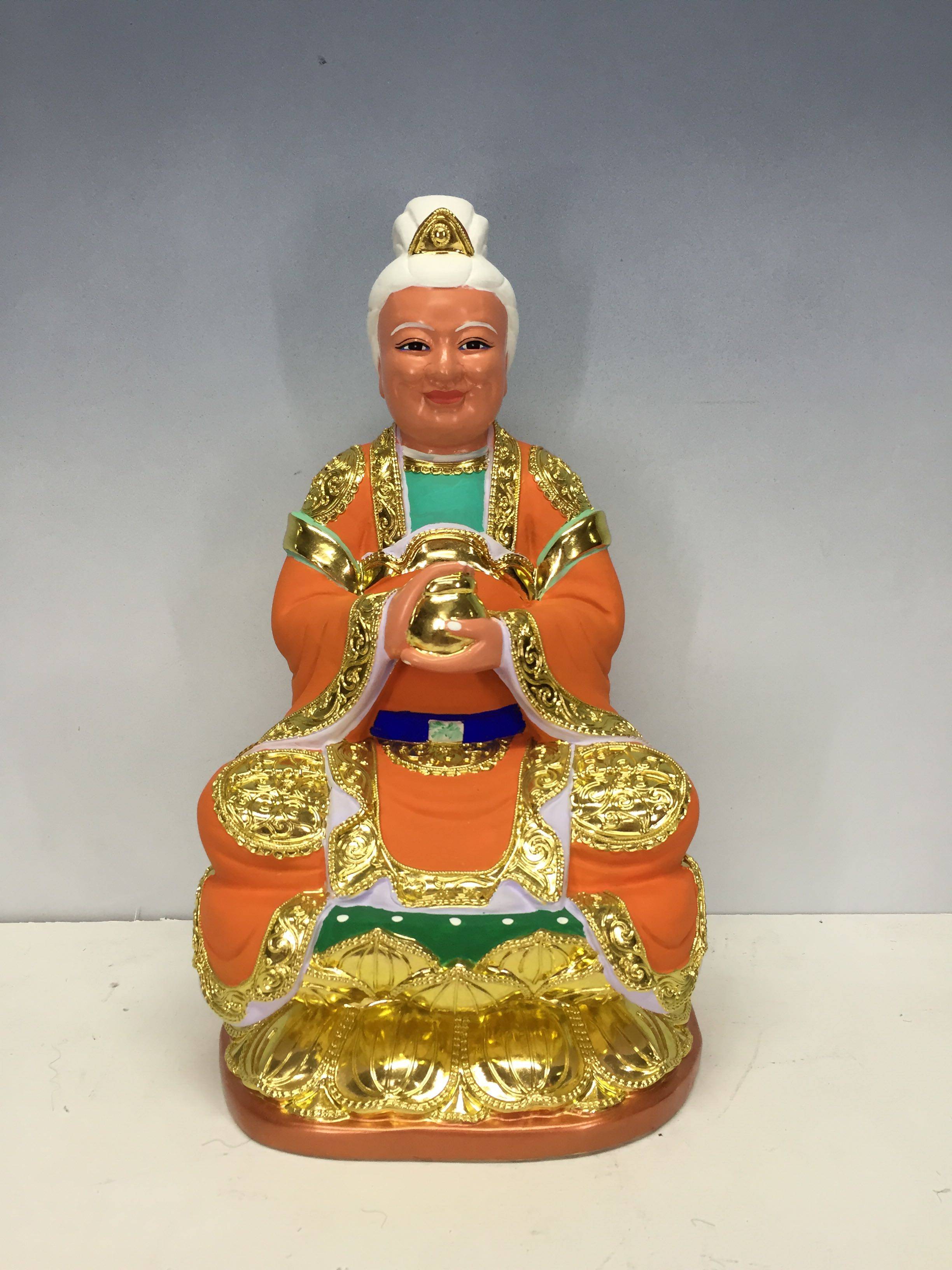 Customized statue Pear Mother Color Painting Gold Camphor Buddha statue is ordered 40 cm