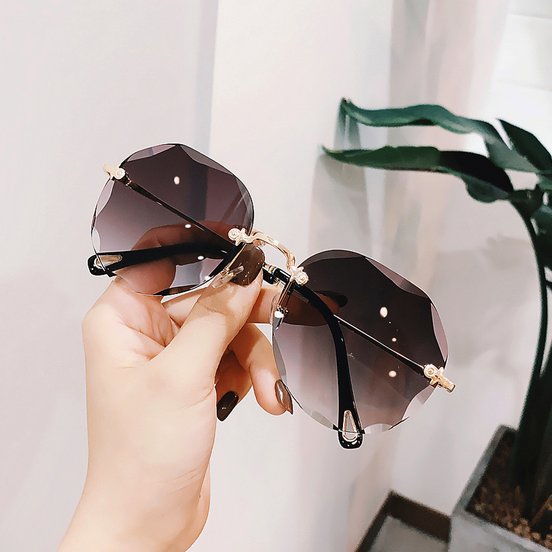 Sunglasses women's premium sense ins UV protection large face slim sunglasses women 2022 new bezel-less glasses