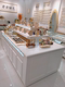 Zhongdao display table, cultural and creative cultural tourism women's clothing store, souvenir tasting, Taiwan specialty food company exhibition hall, Zhongdao cabinet
