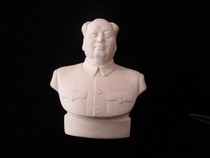 Old porcelain old porcelain like Cultural Revolution chairman like white porcelain avatar antique items collection display
