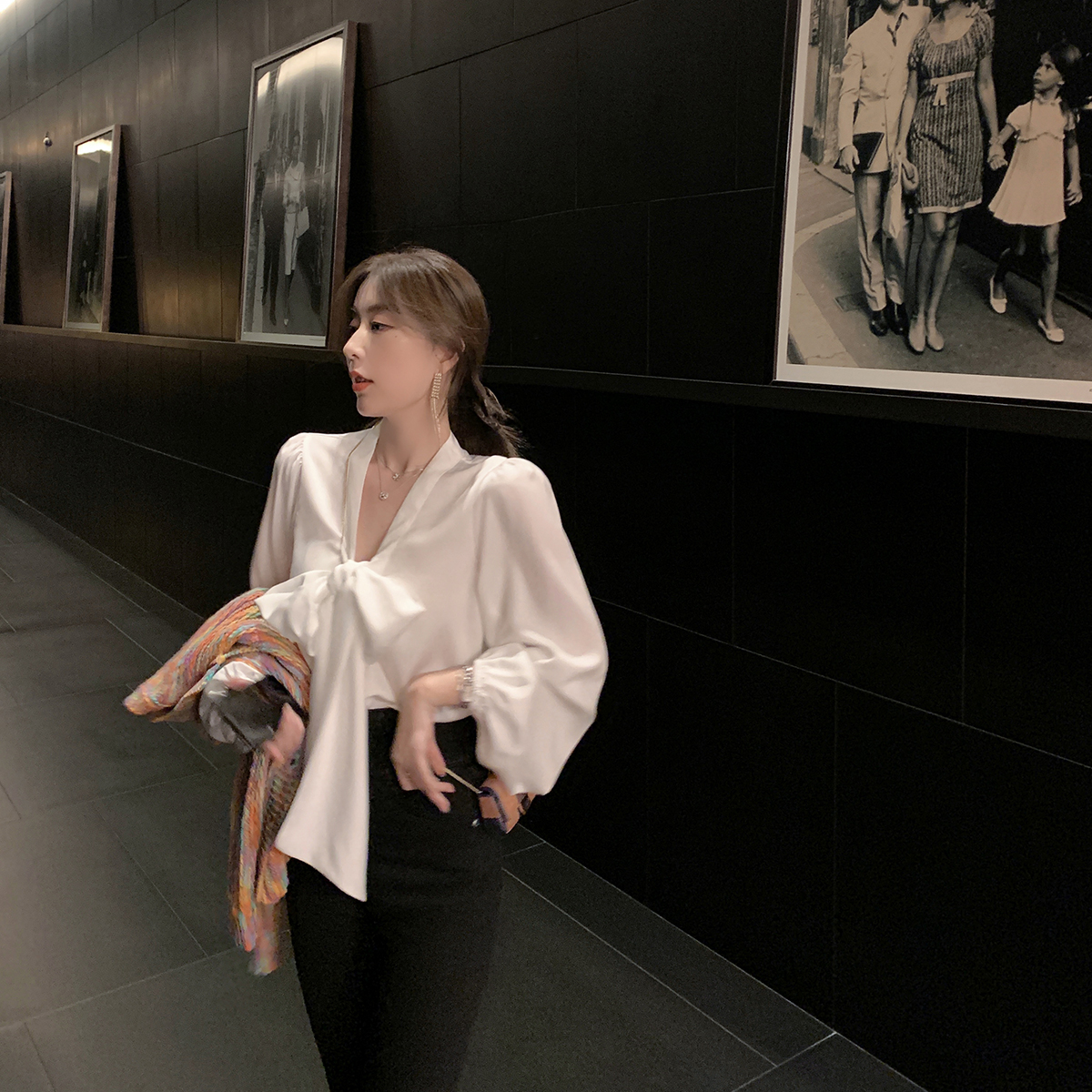 ByYou 2022 Summer white V collar Great butterfly knot shirt female Korean version temperament 100 hitch slim fairy shirt