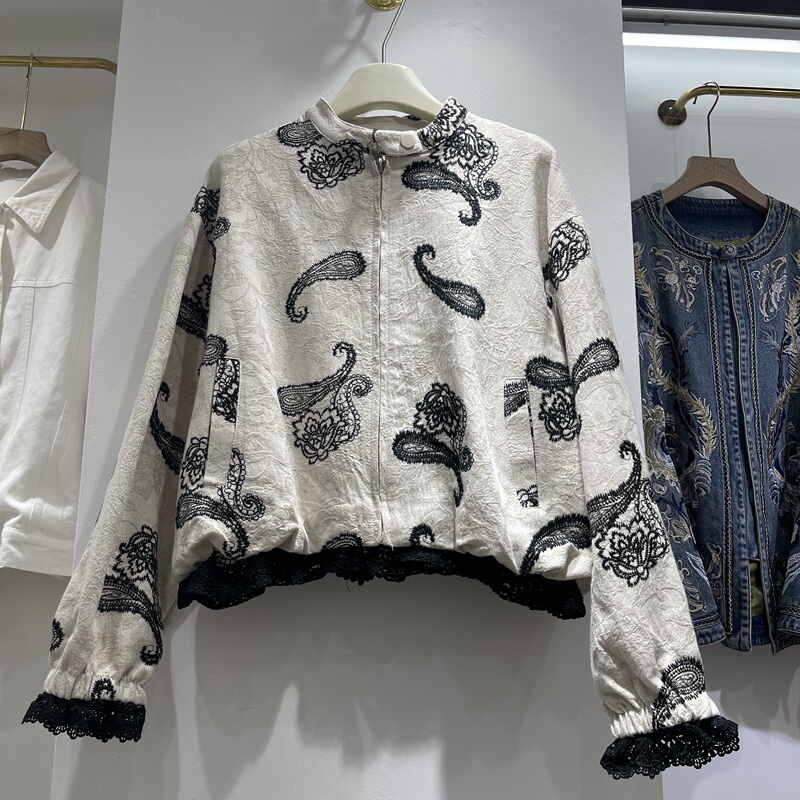 European Station 2026 Spring New Vintage Stand Collar Embroidered Paisley Lace Patchwork Short Jacket Women's Casual Top