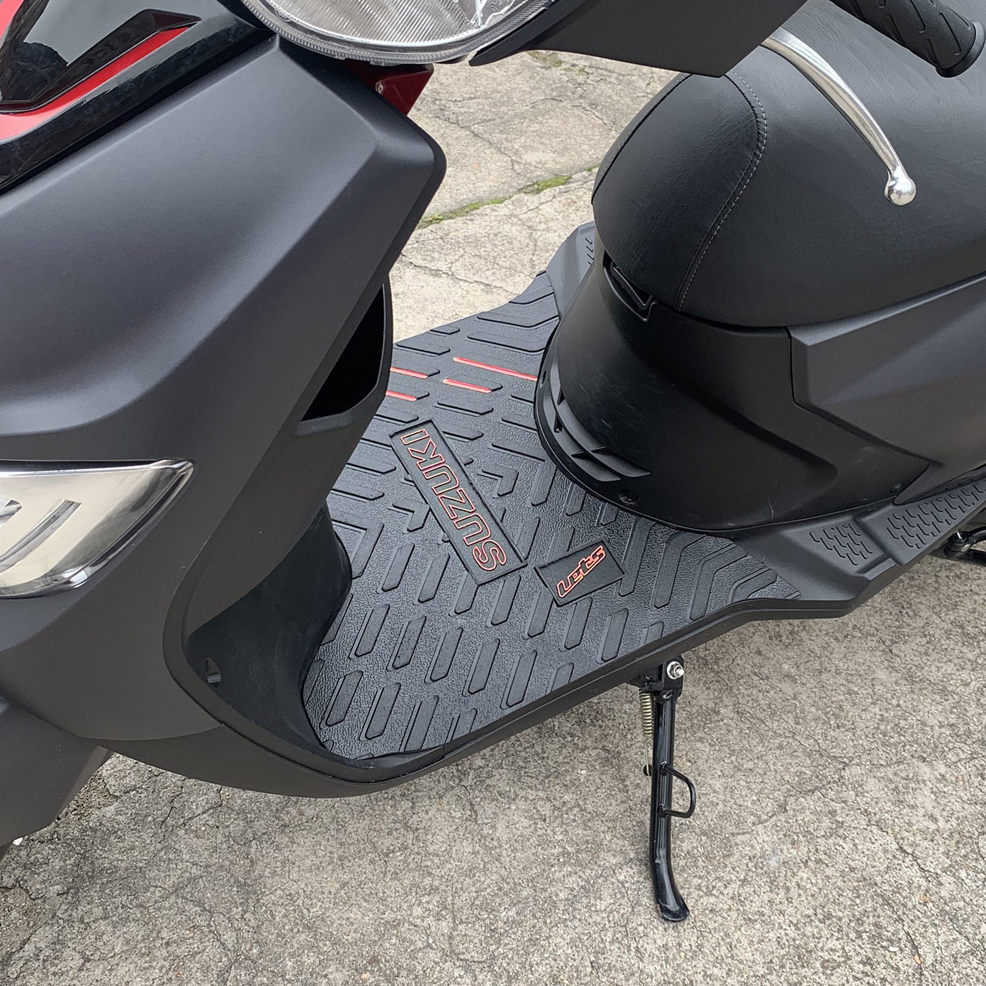 Applicable Suzuki small dolphin Let't110 pad special motorcycle modified accessories pedal pad thickening and anti-slip