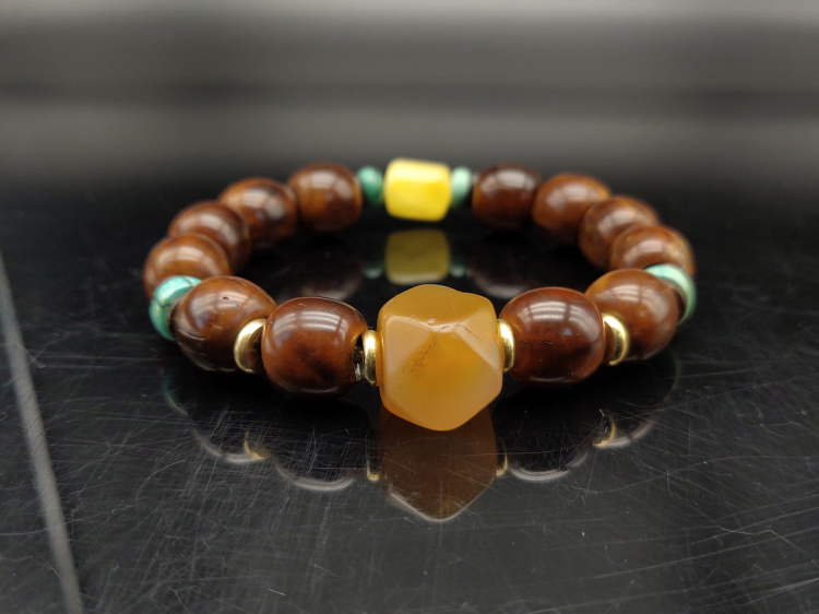 Antique Beads Tibetan Tang Barang Agate Bracelet Beads Old Cook Old Bead Pine Beeswax Tibetan Old Objects