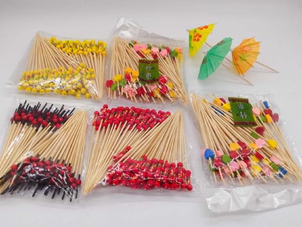 Creative cold dish art Bamboo stick Refined bamboo toothpick Dish shape decoration Fruit plate Creative plate decoration