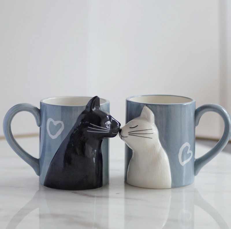 Dream field good products Cubic cat lovers ceramic Mark cup black and white cat kissing cat to cup wedding Joe relocating gift