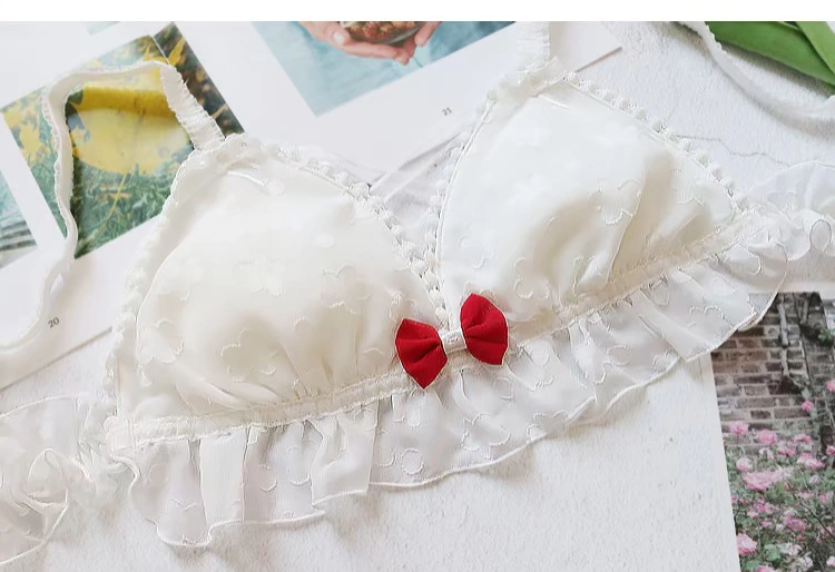 Bộ áo ngực dễ thương Nhật Bản mềm mại của em gái Lolita gió ngọt ngào và đáng yêu Cô gái lá sen không có vòng đệm bằng thép