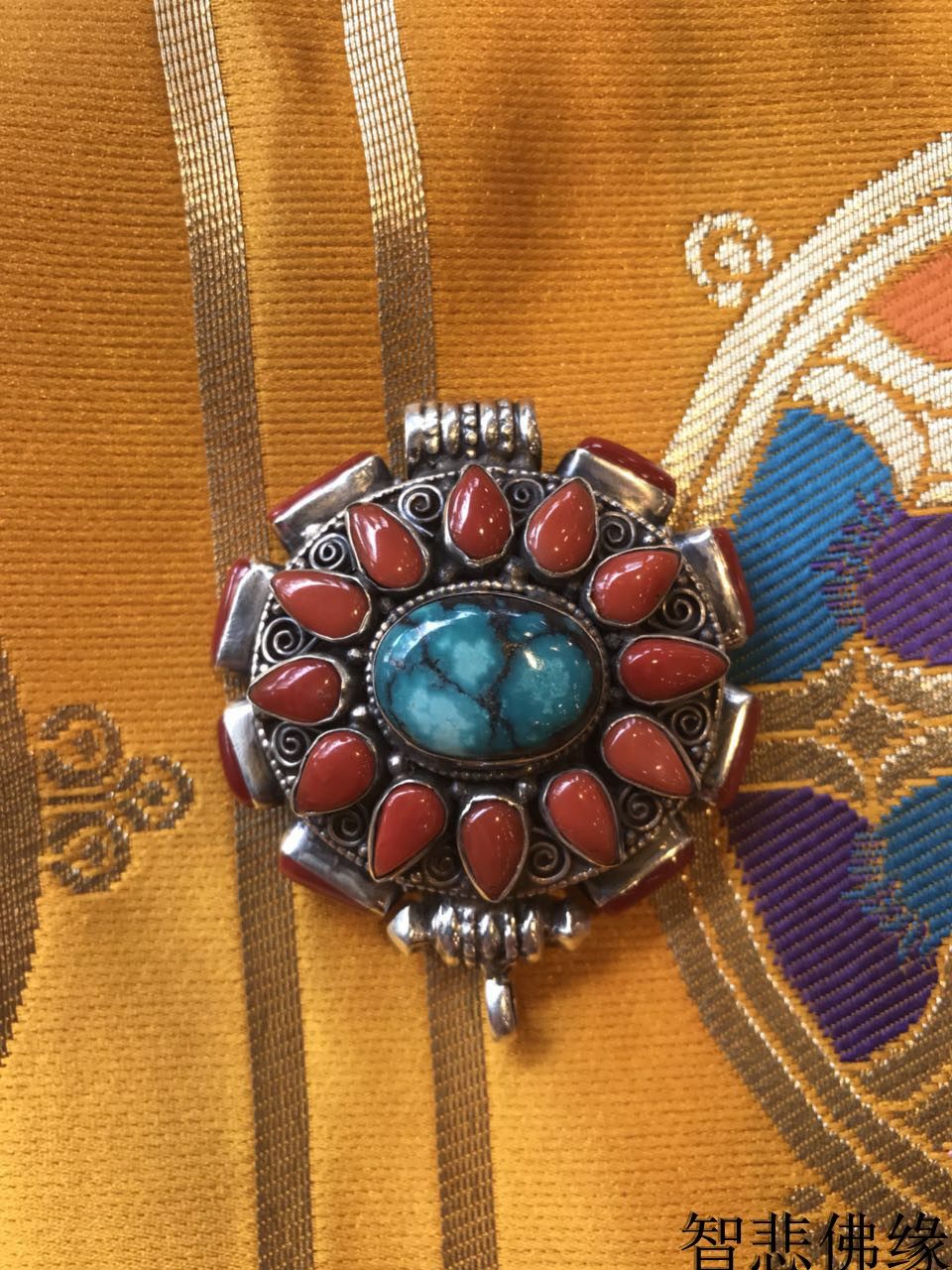 Nepal 925 silver gaga box beautifully strung with coral pendant pendant pendant