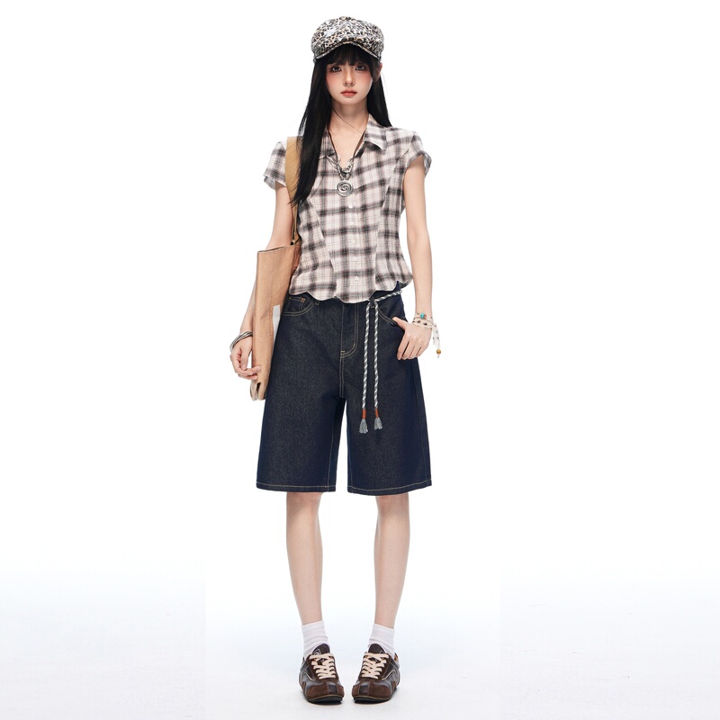 Wide-Leg Denim Shorts for Women, Spring and Summer, Vintage, Relaxed Fit, Thin Denim, Tencel, High-Waisted, Slimming, Loose Mid-Length Shorts Wide-Leg Denim Shorts for Women, Spring and Summer, Vintage, Relaxed Fit, Thin Denim, Tencel, High-Waisted, Slimming, Loose Mid-Length Shorts