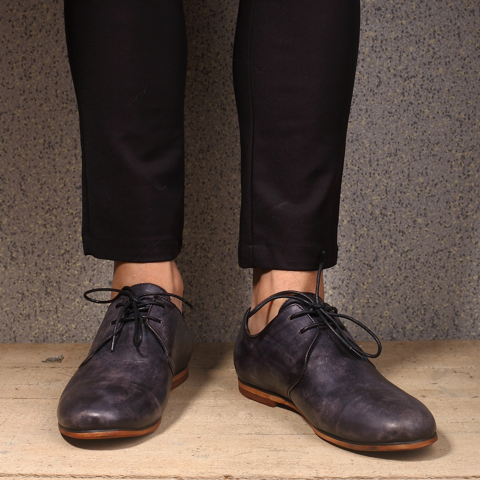 Original dermis Inn trendy Bloc Round Head Leather Shoes Handmade Old Retro Men Shoes Breathable Comfort Casual Shoes