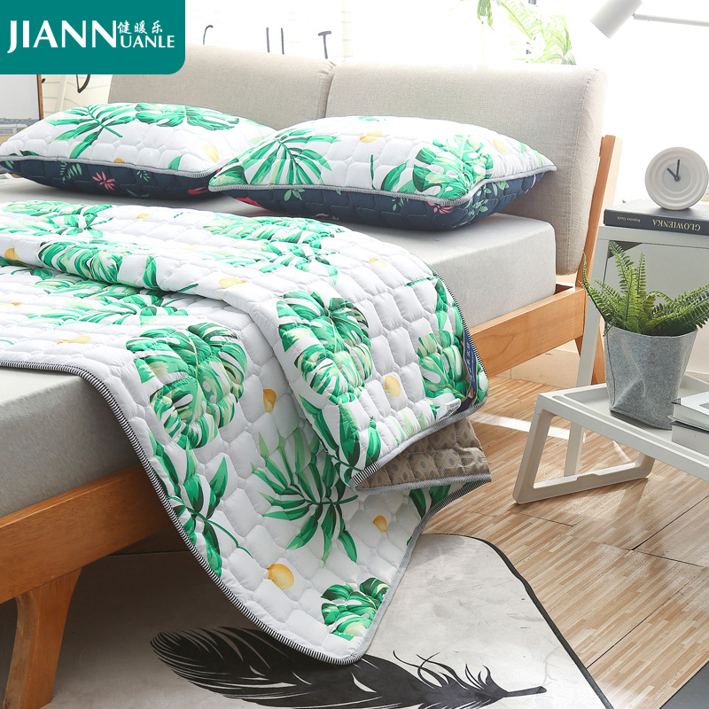 Net red student dormitory Thin mattress Bed pad Non-slip bed pad Thickened soft bed pad Mattress pad quilt Single person foldable